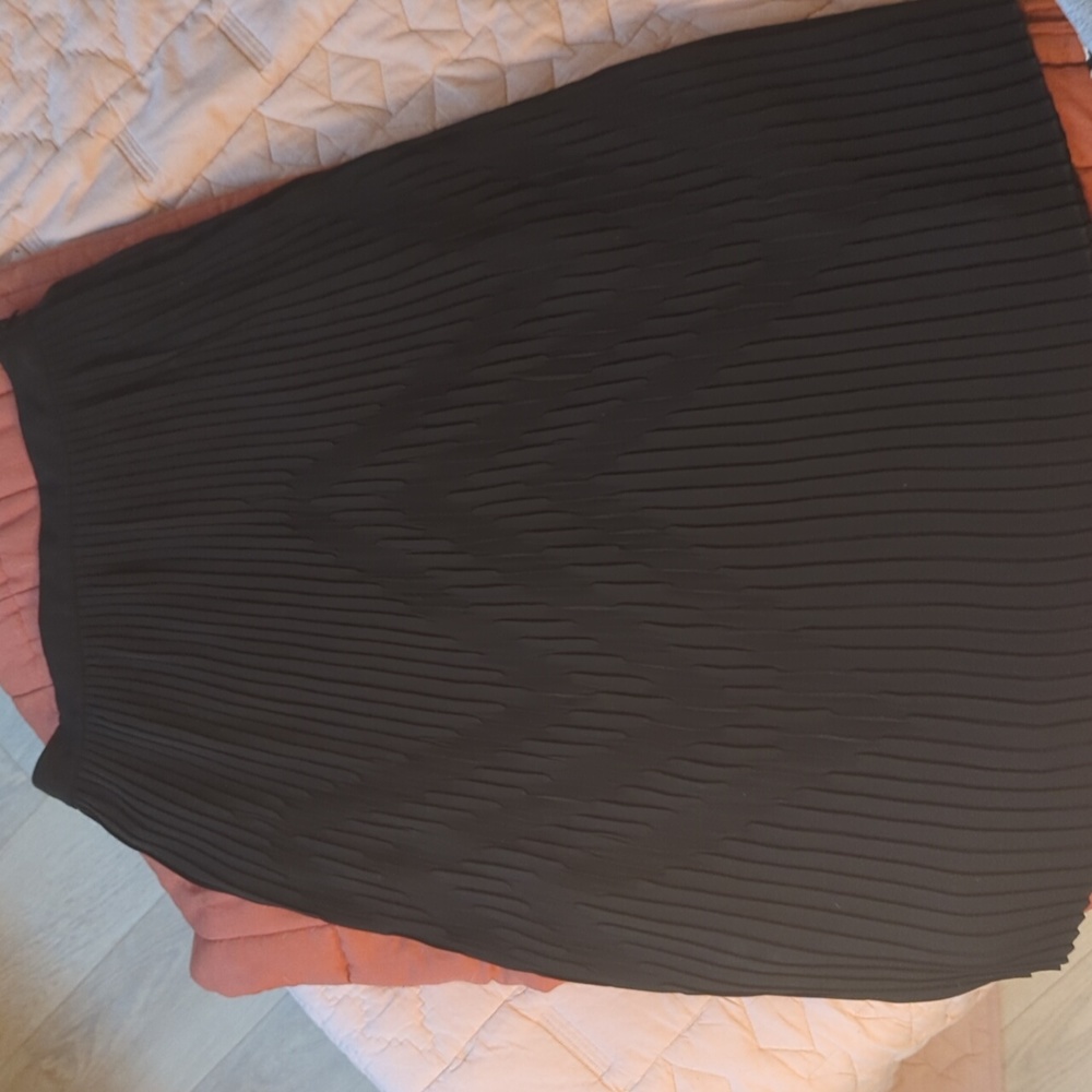 Reiss pleated black skirt size us6